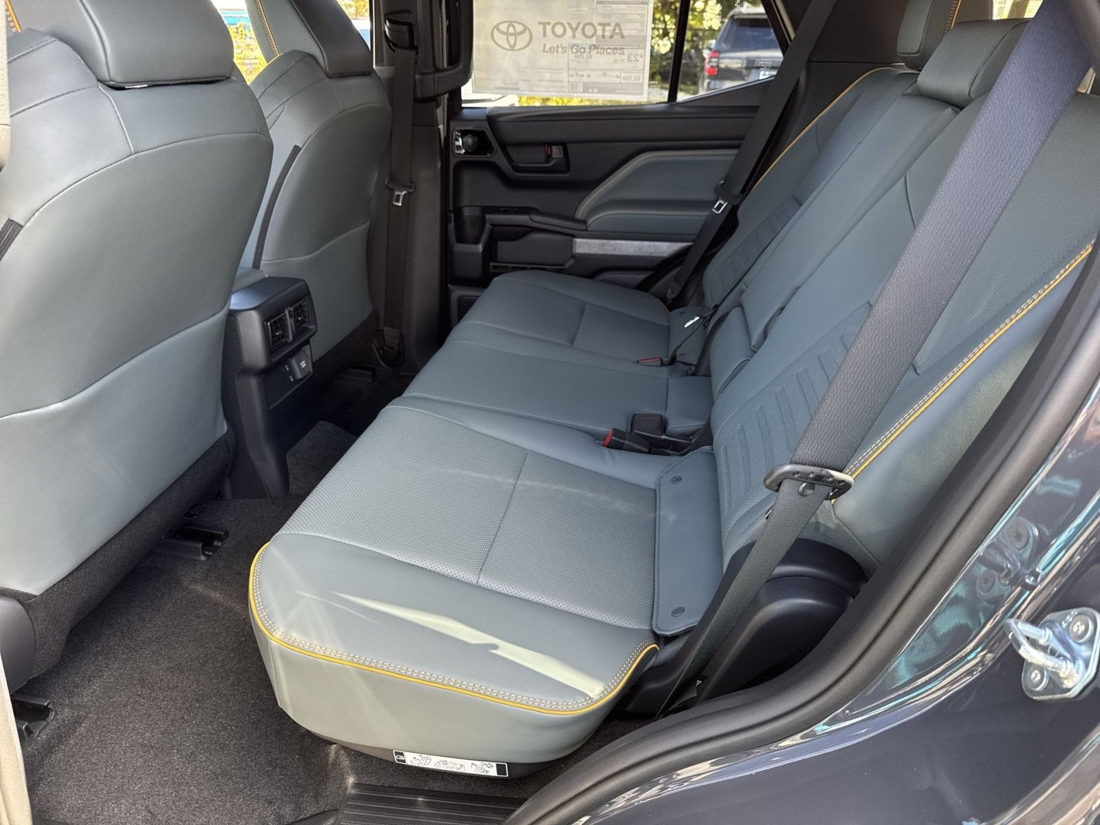 2026 Toyota 4Runner i-FORCE MAX Hybrid Trailhunter