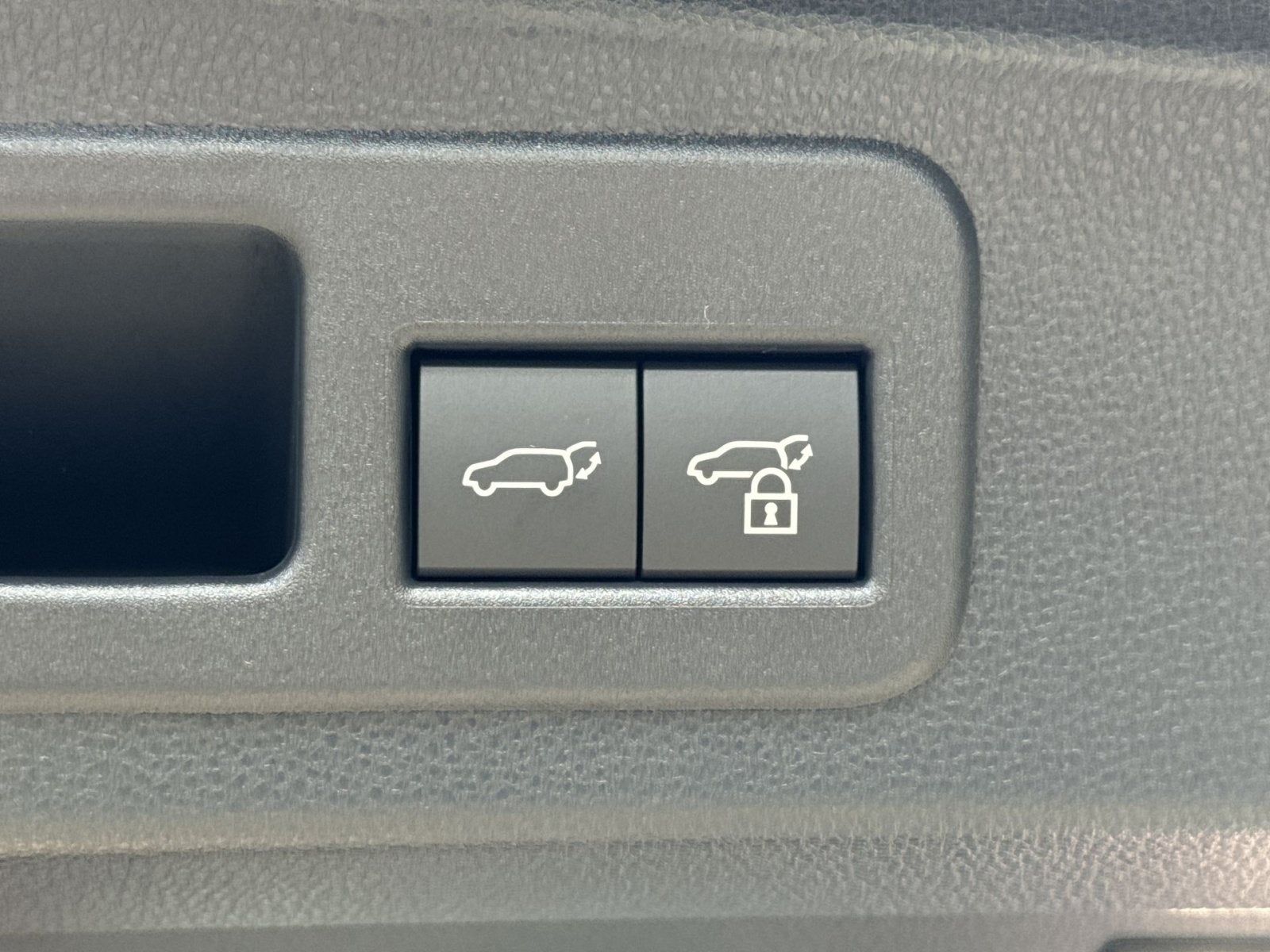 2026 Toyota 4Runner i-FORCE MAX Hybrid Trailhunter