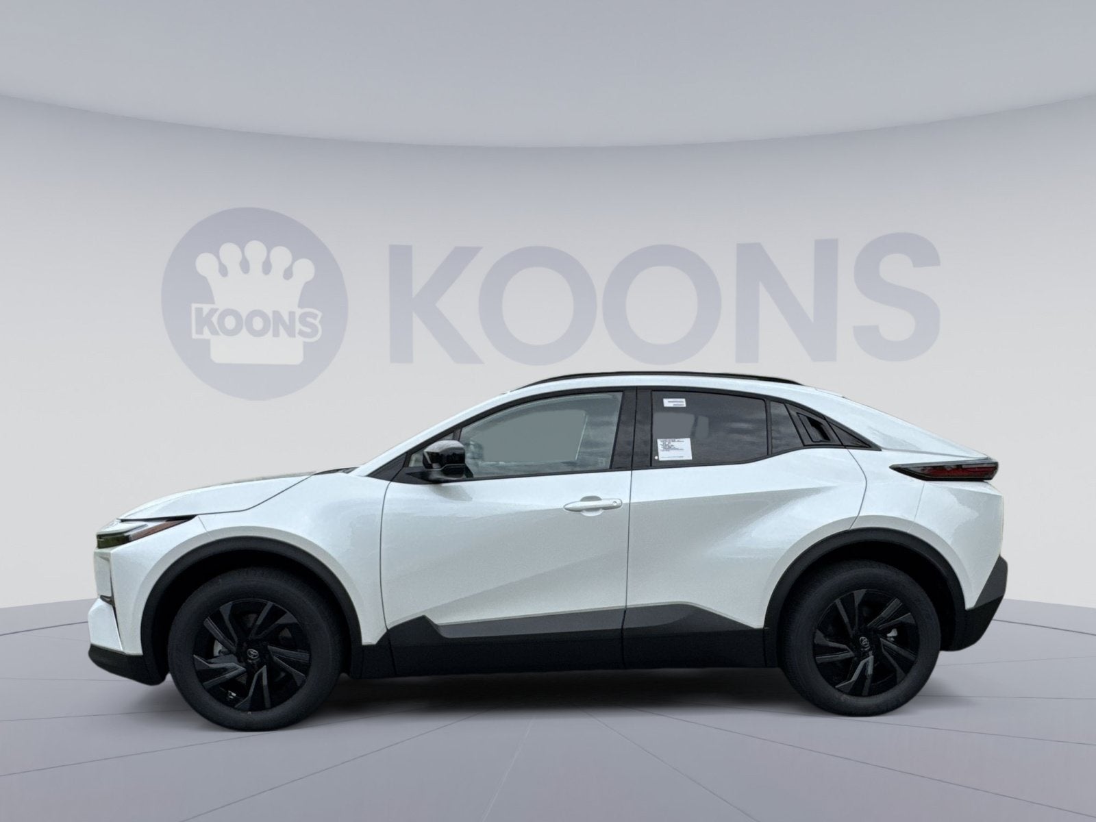 2026 Toyota C-HR SE