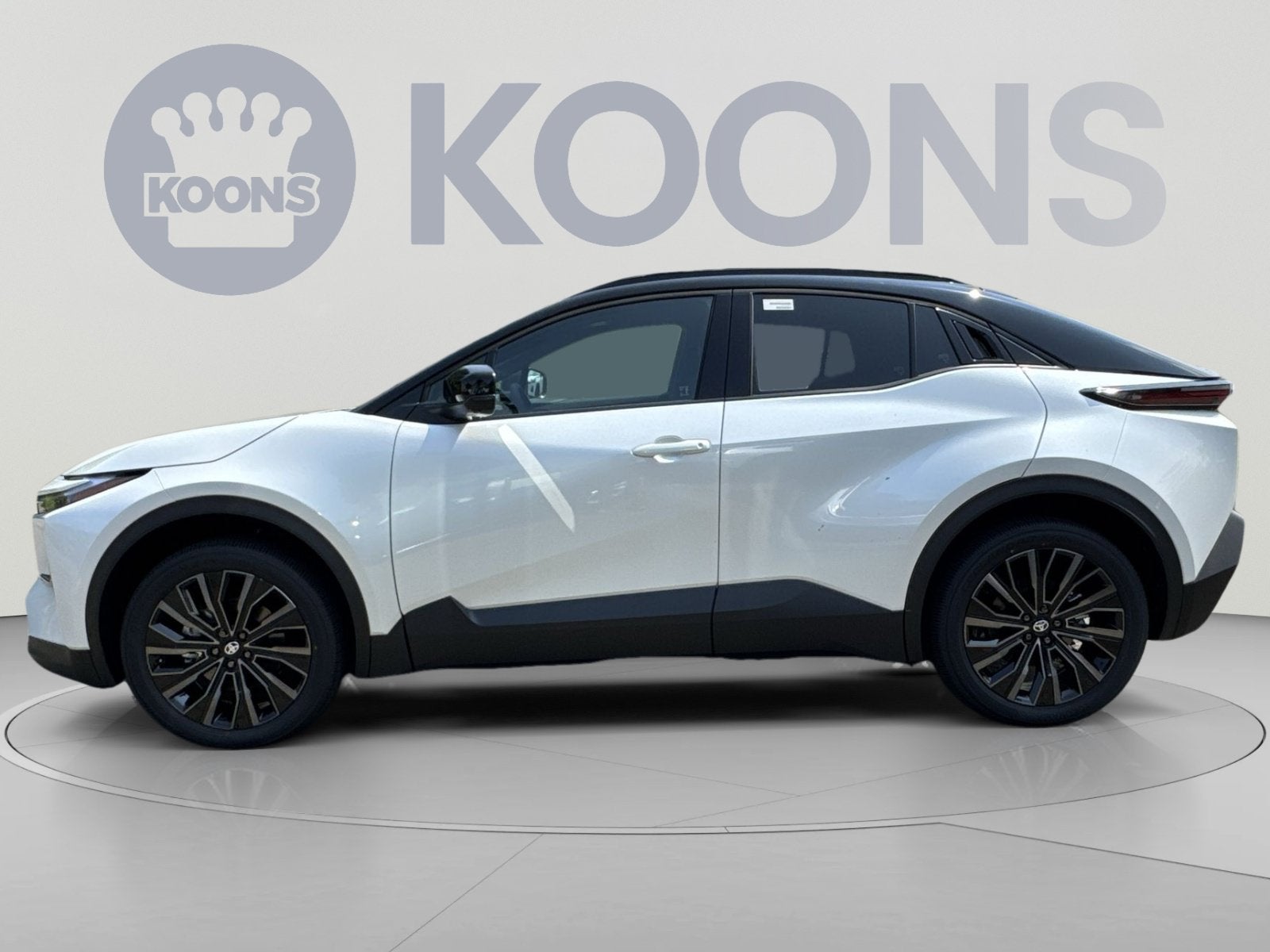 2026 Toyota C-HR XSE