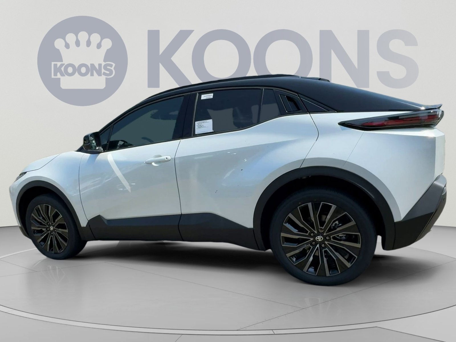 2026 Toyota C-HR XSE