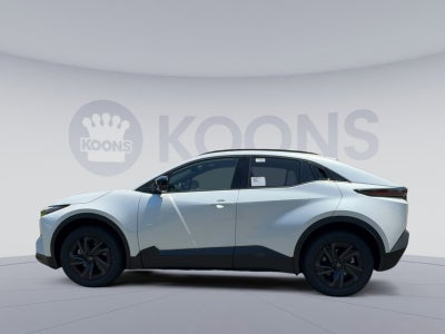2026 Toyota C-HR Base