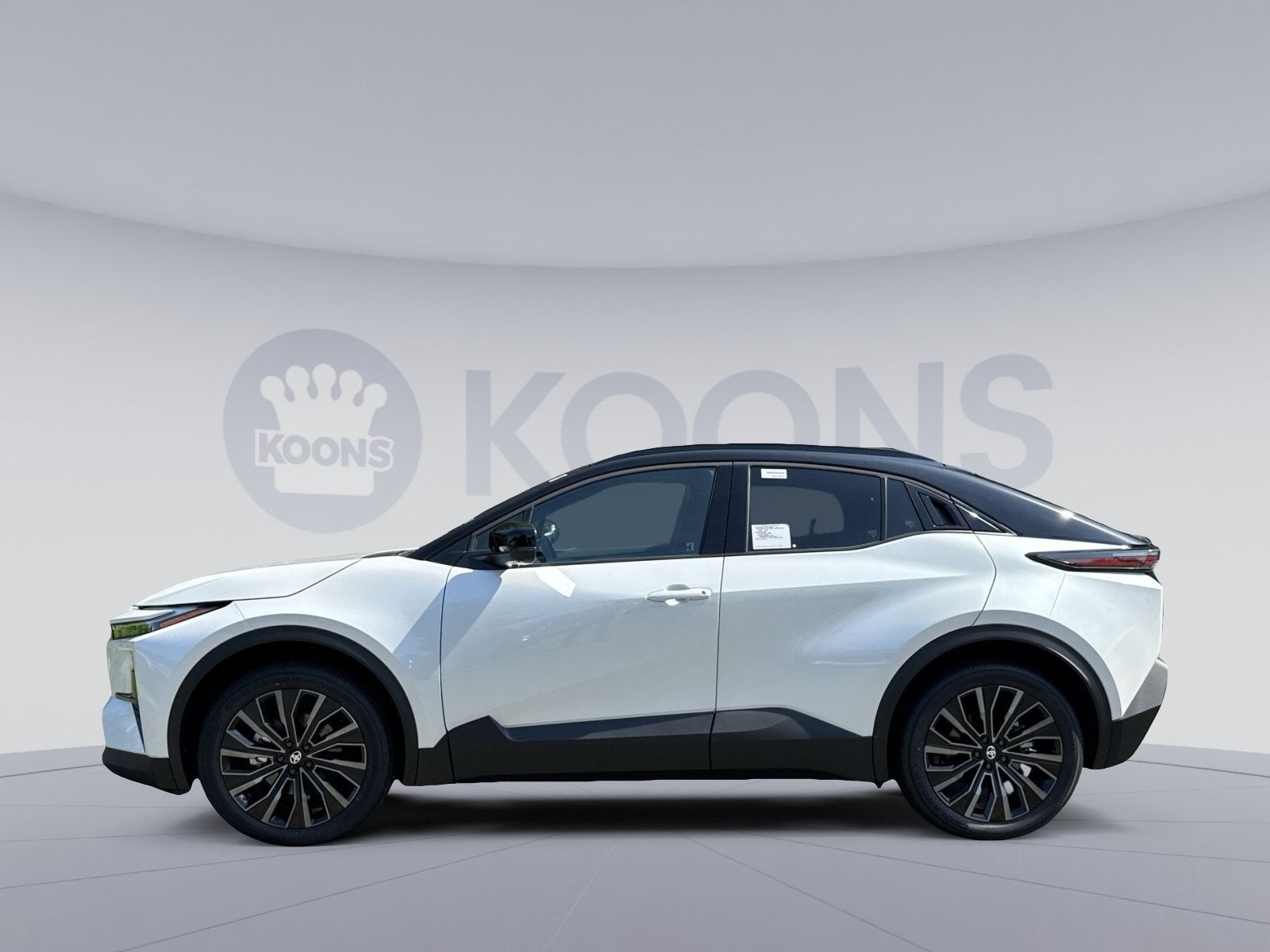 2026 Toyota C-HR XSE