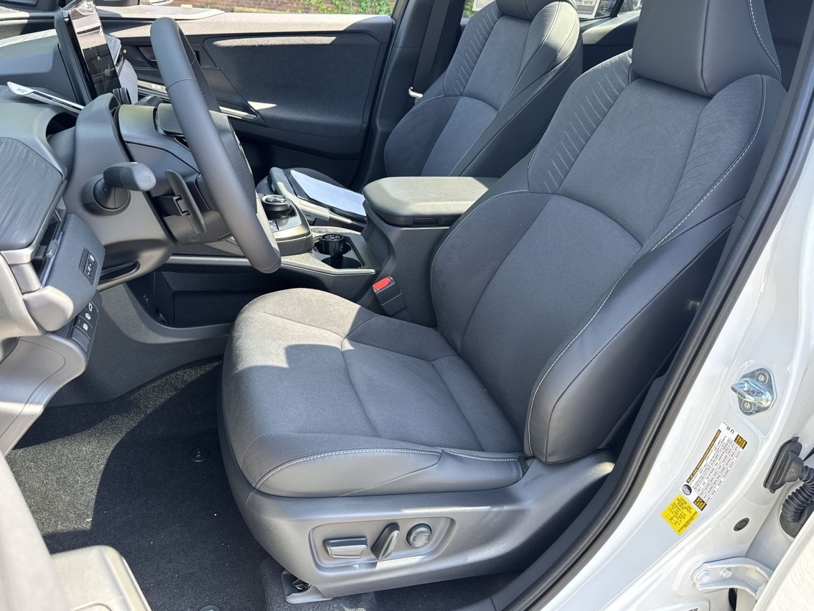 2026 Toyota C-HR XSE