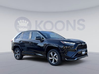 2025 Toyota RAV4 Plug-In Hybrid SE