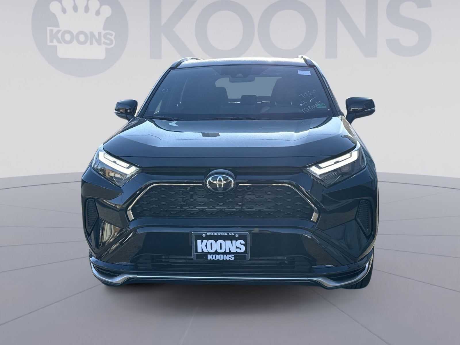 2025 Toyota RAV4 Plug-In Hybrid SE