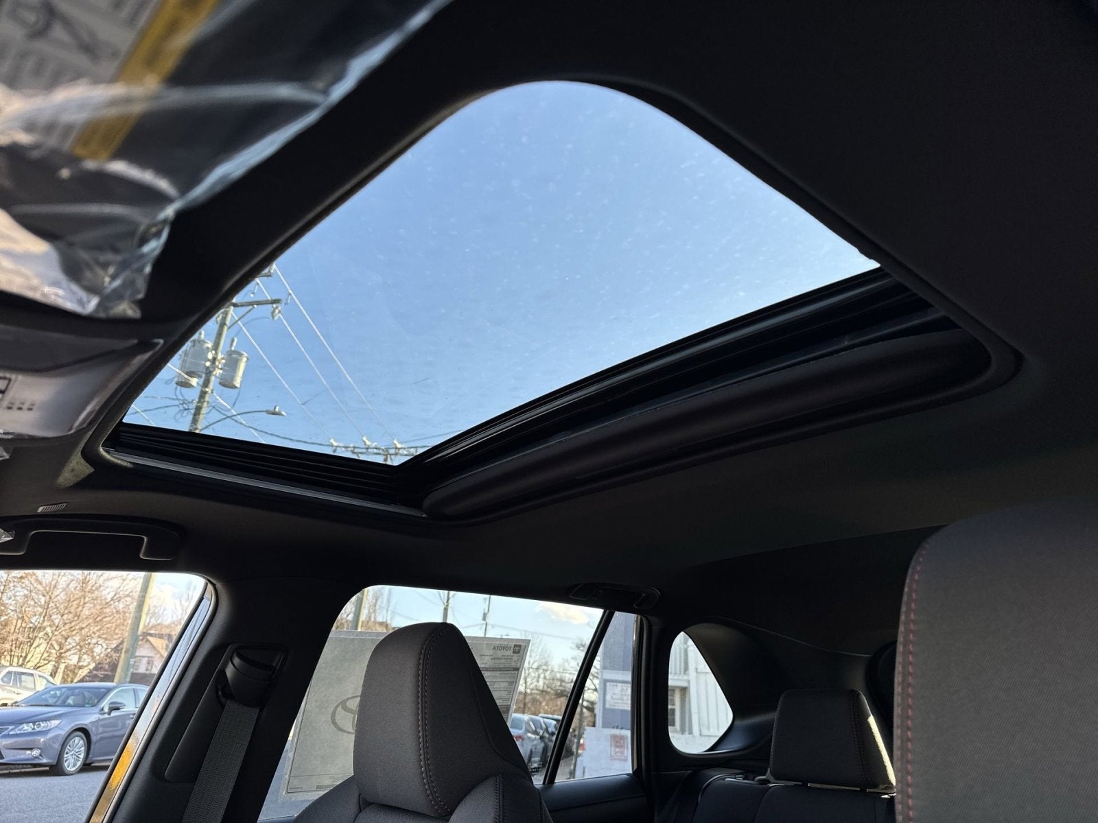 2025 Toyota RAV4 Plug-In Hybrid SE