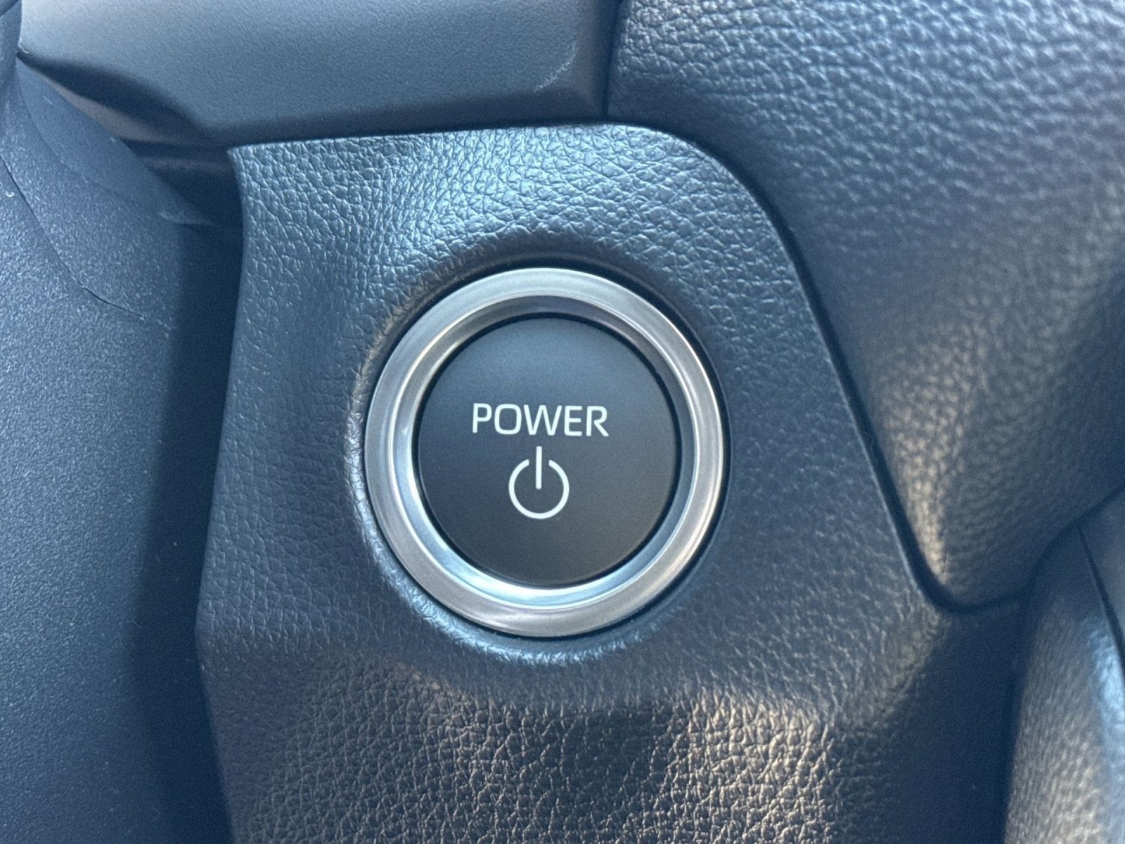 2025 Toyota RAV4 Plug-In Hybrid SE