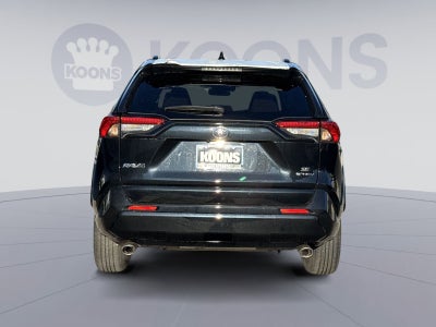 2025 Toyota RAV4 Plug-In Hybrid SE