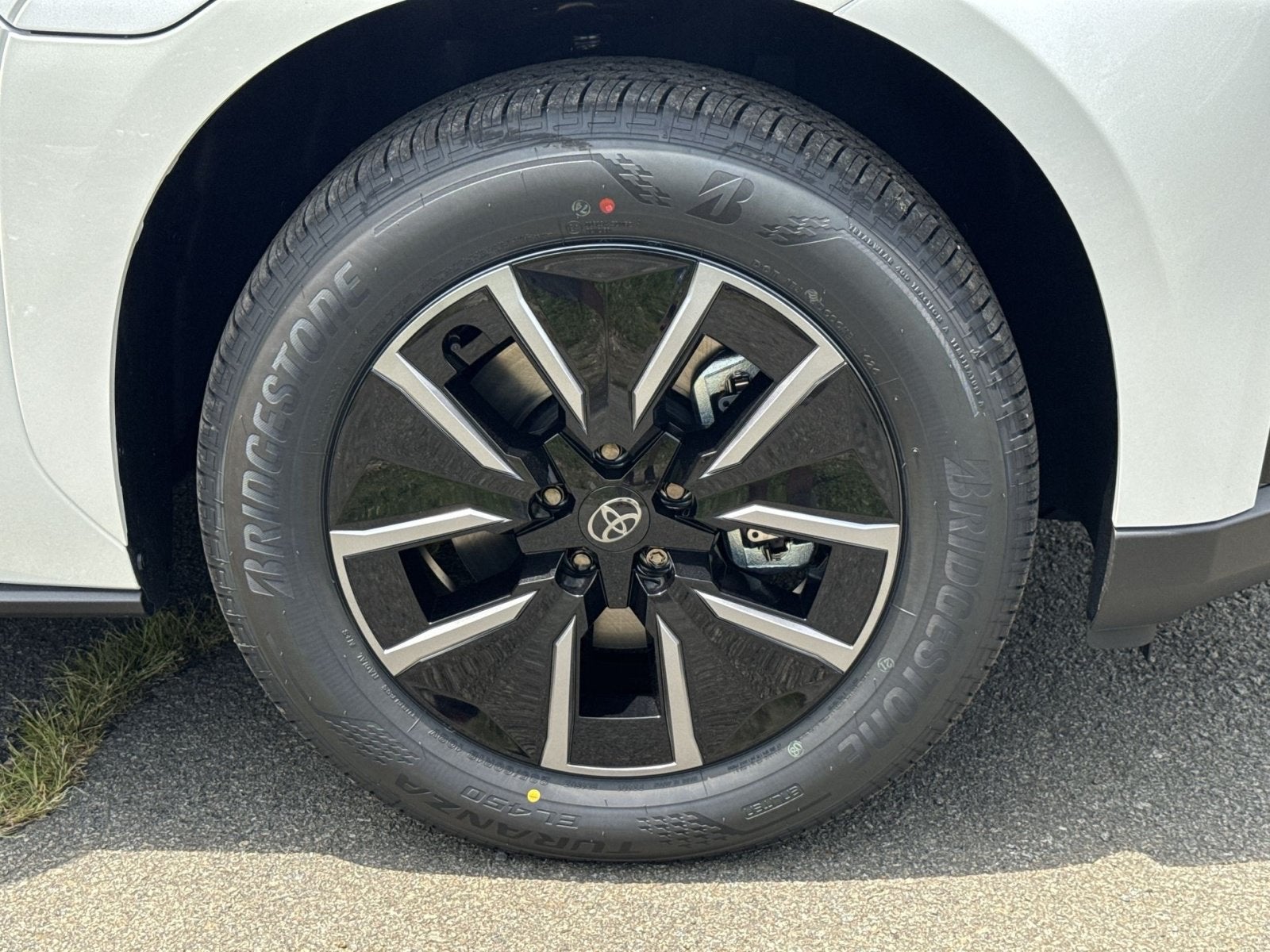 2026 Toyota bZ XLE Plus