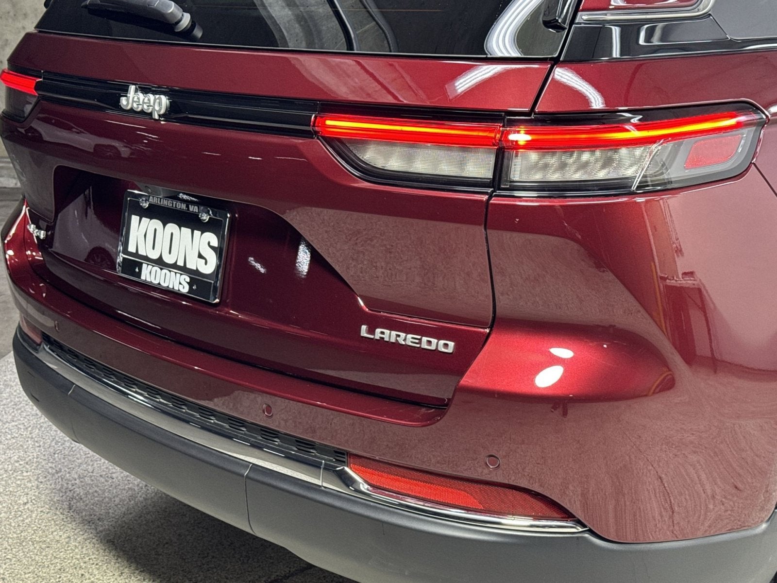2025 Jeep Grand Cherokee Laredo