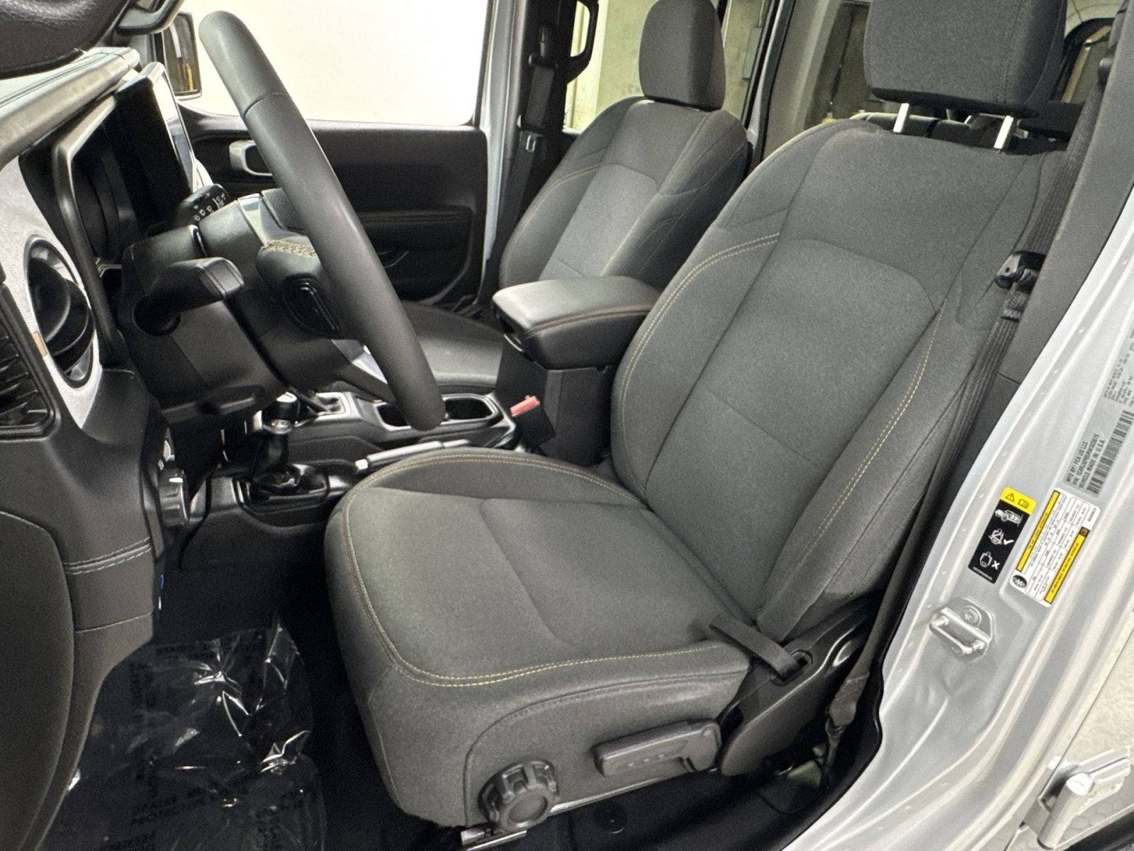 2024 Jeep Wrangler Sahara 4xe