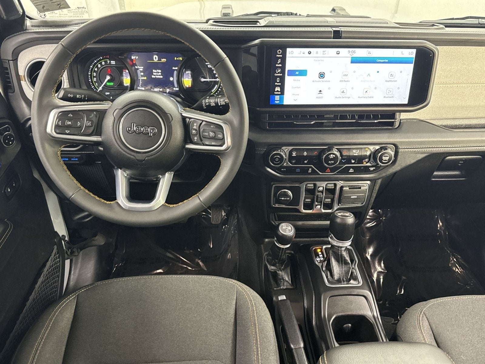 2024 Jeep Wrangler Sahara 4xe