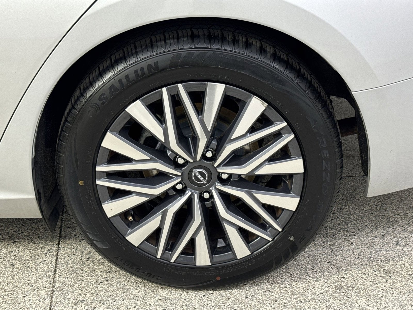 2023 Nissan Altima 2.5 SV