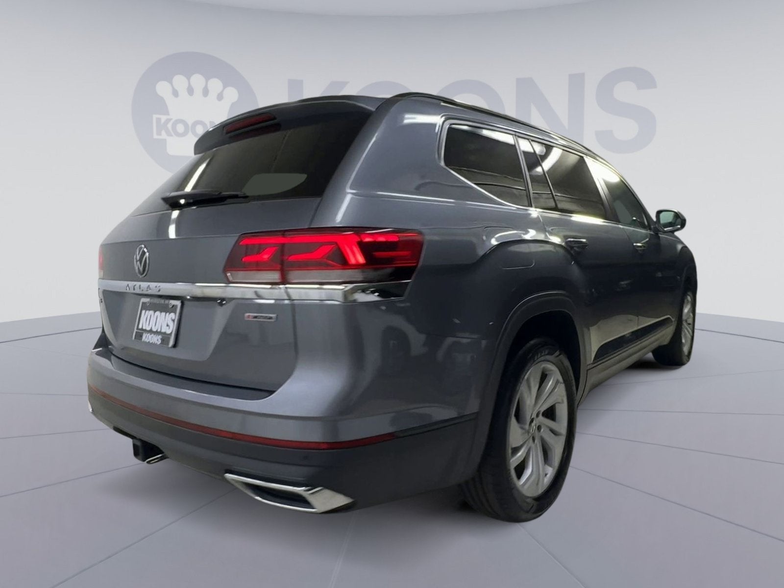 2022 Volkswagen Atlas 3.6L V6 SE w/Technology
