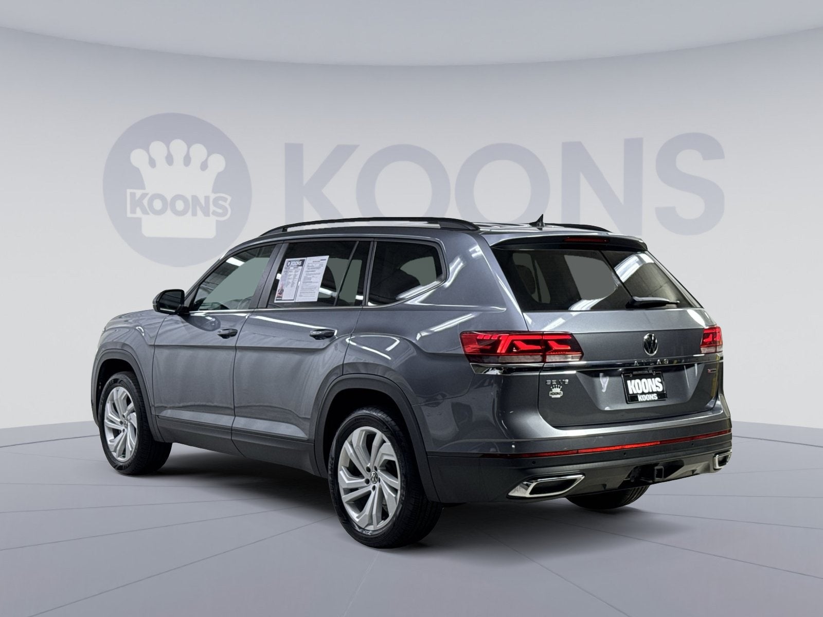 2022 Volkswagen Atlas 3.6L V6 SE w/Technology