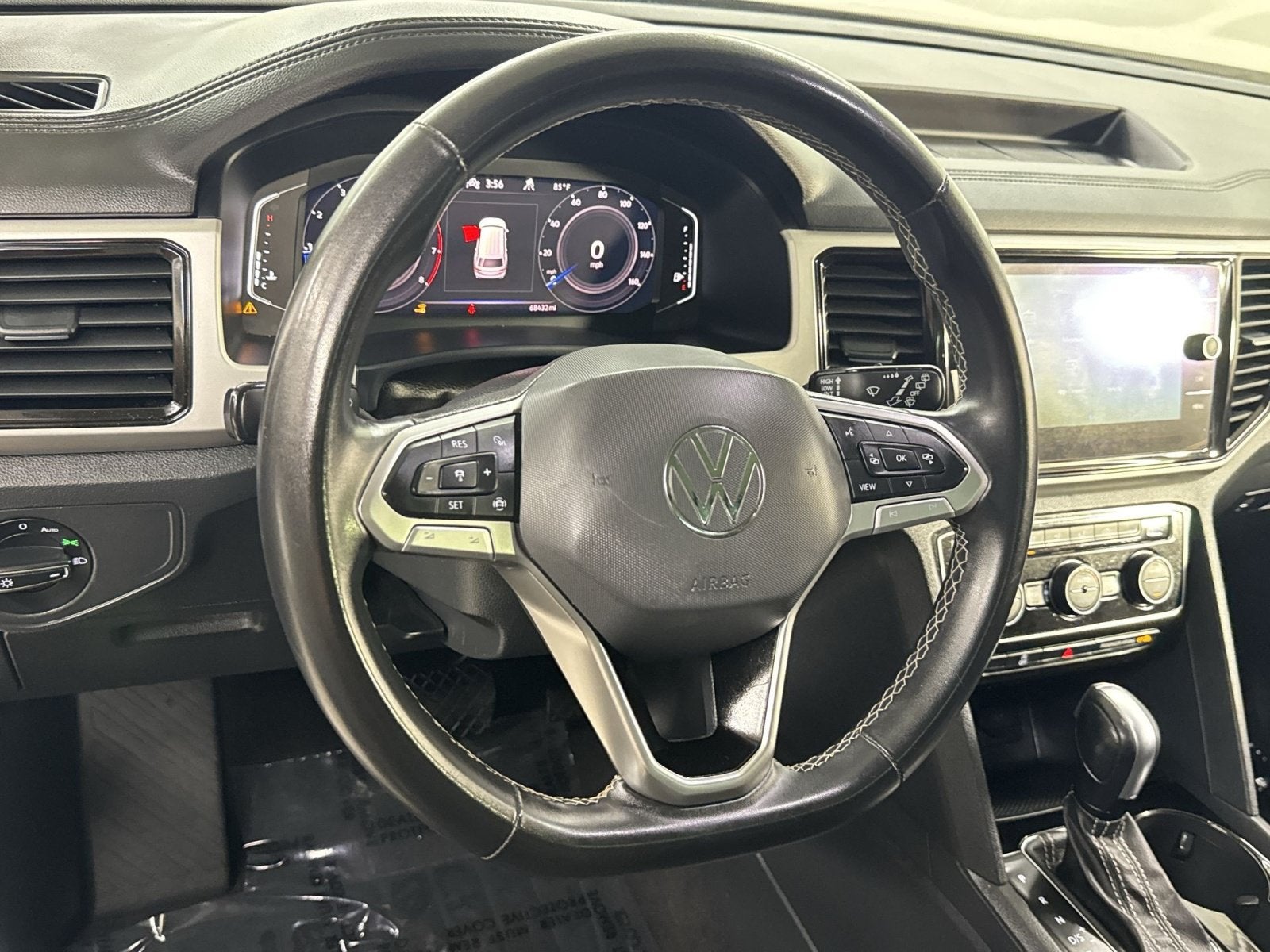 2022 Volkswagen Atlas 3.6L V6 SE w/Technology