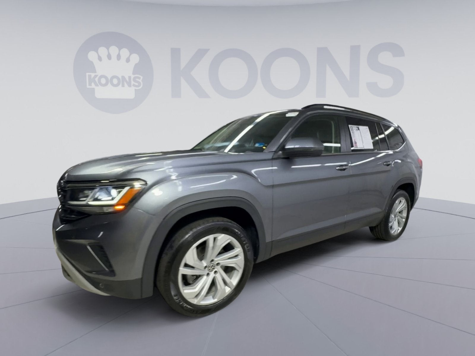 2022 Volkswagen Atlas 3.6L V6 SE w/Technology