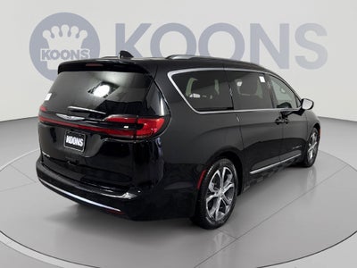 2026 Chrysler Pacifica Pinnacle