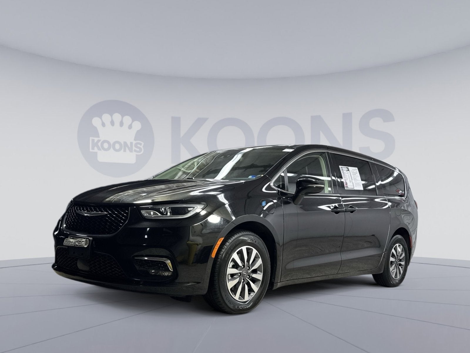 2024 Chrysler Pacifica Hybrid Select