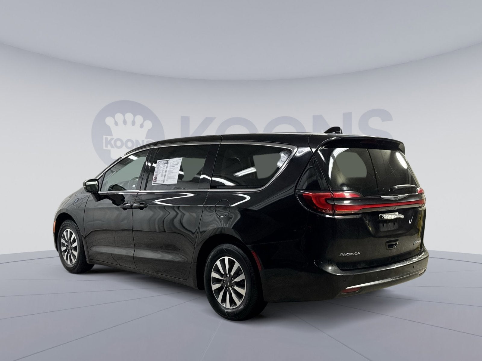 2024 Chrysler Pacifica Hybrid Select