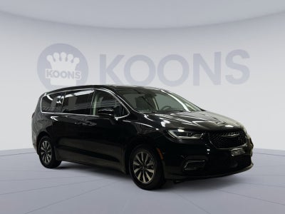 2024 Chrysler Pacifica Hybrid Select