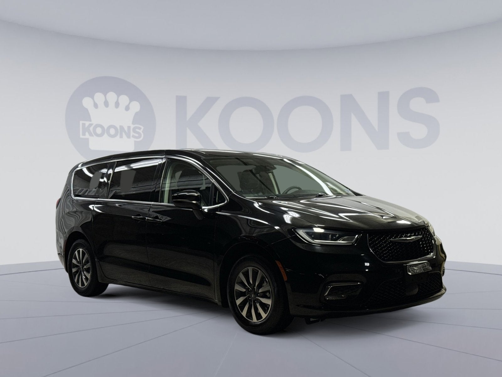 2024 Chrysler Pacifica Hybrid Select