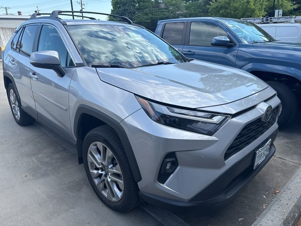 2023 Toyota RAV4 XLE Premium