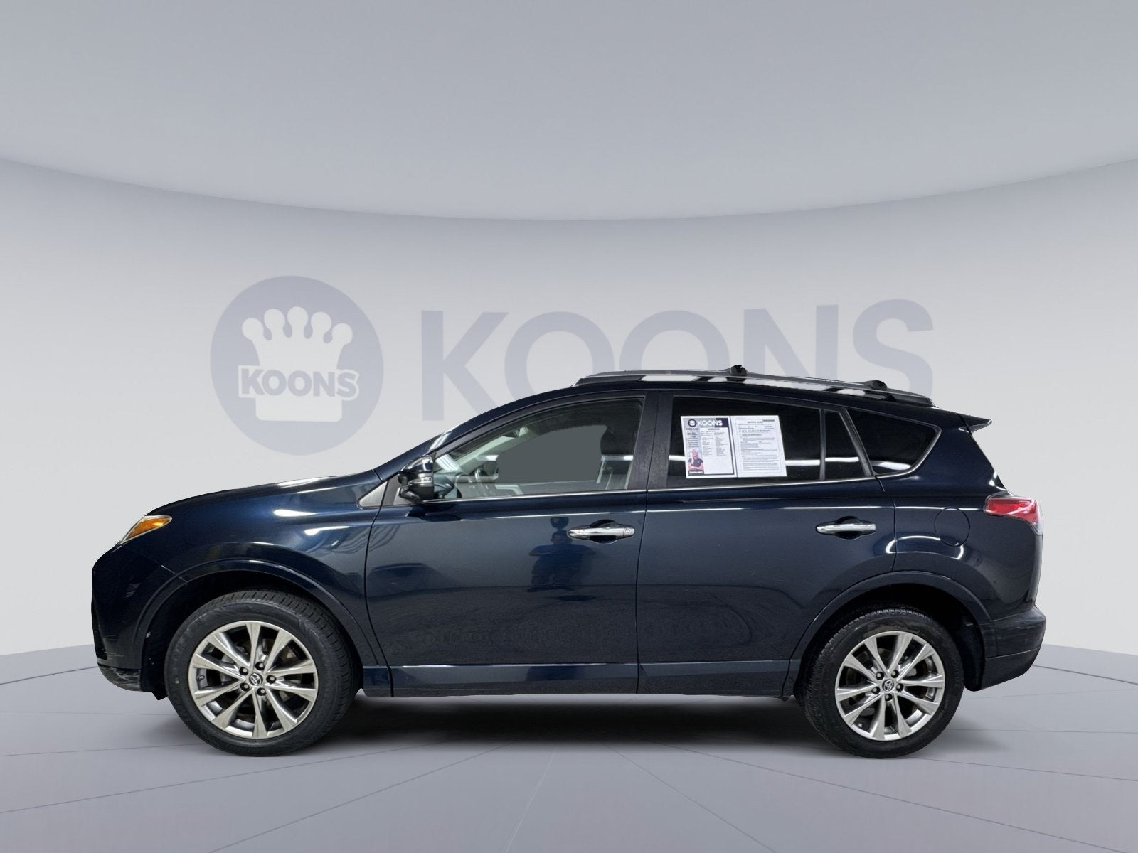 2017 Toyota RAV4 Platinum