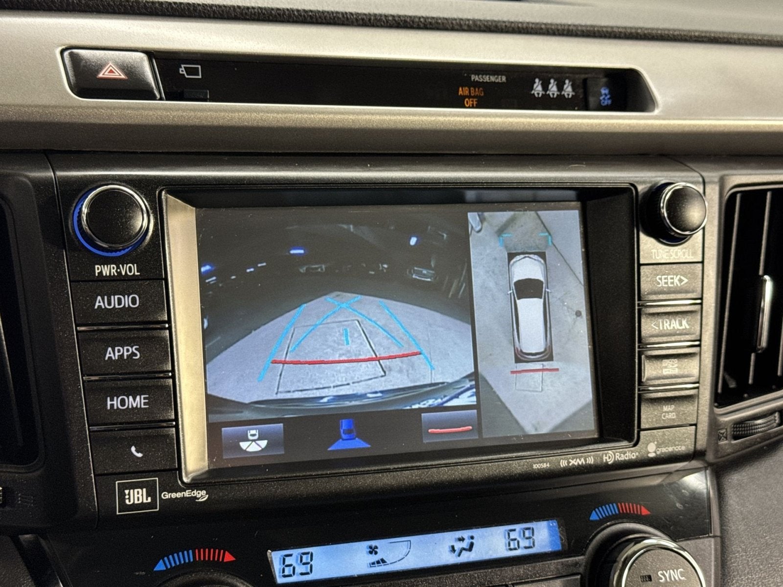 2017 Toyota RAV4 Platinum