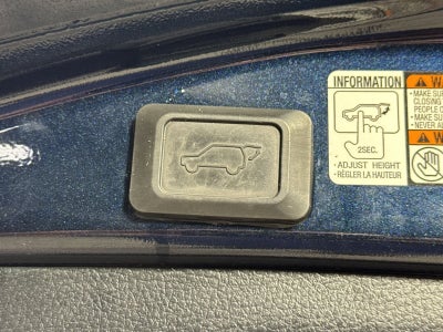 2017 Toyota RAV4 Platinum