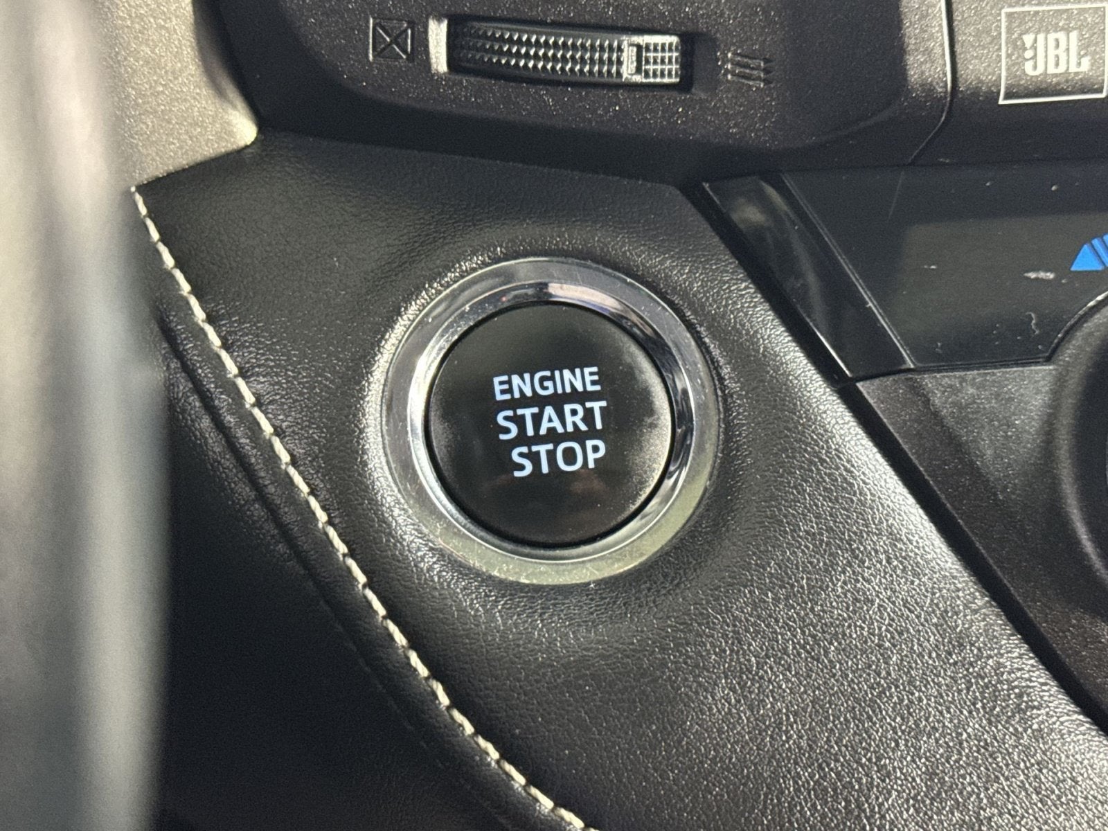 2017 Toyota RAV4 Platinum