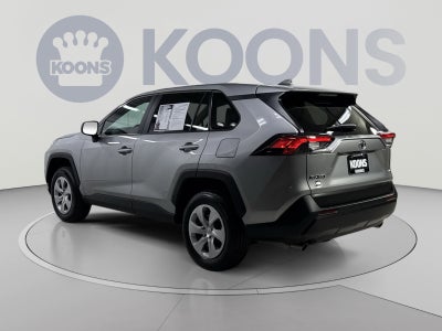 2025 Toyota RAV4 LE