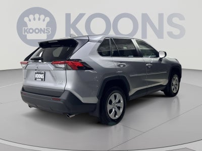 2025 Toyota RAV4 LE