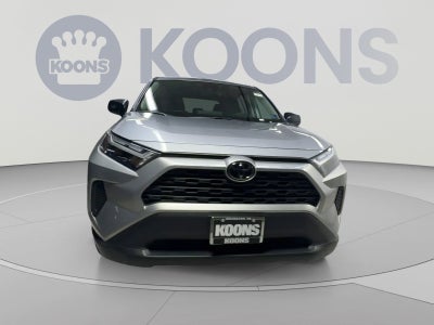 2025 Toyota RAV4 LE