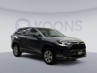 2023 Toyota RAV4 LE