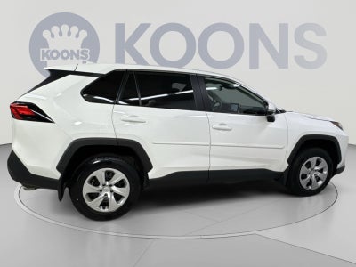 2025 Toyota RAV4 LE