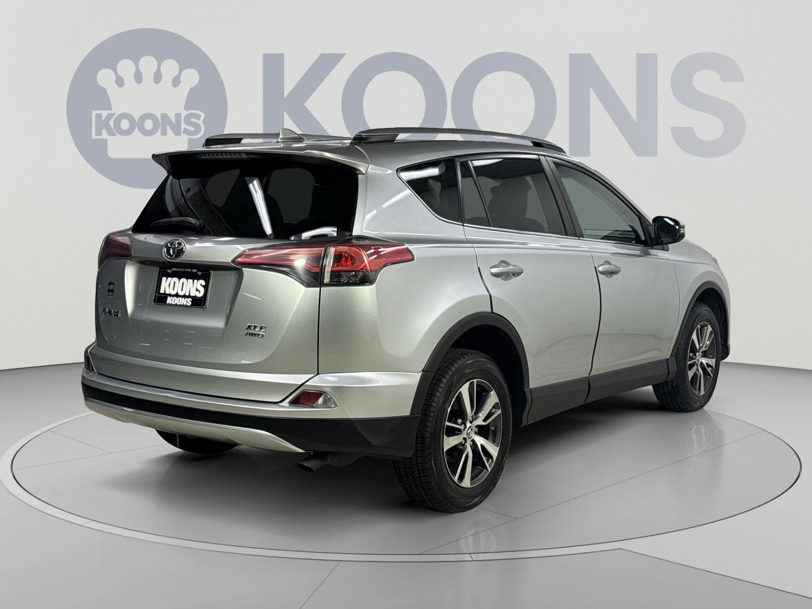 2018 Toyota RAV4 XLE