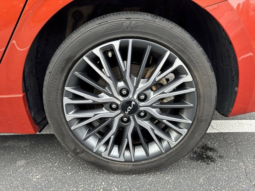 2023 Kia Forte GT-Line