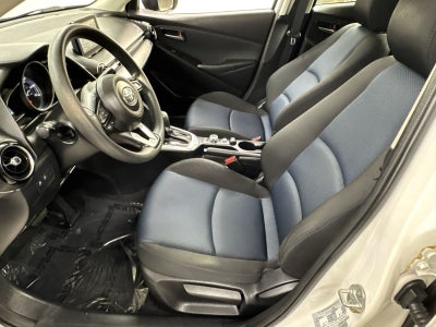 2019 Toyota Yaris LE
