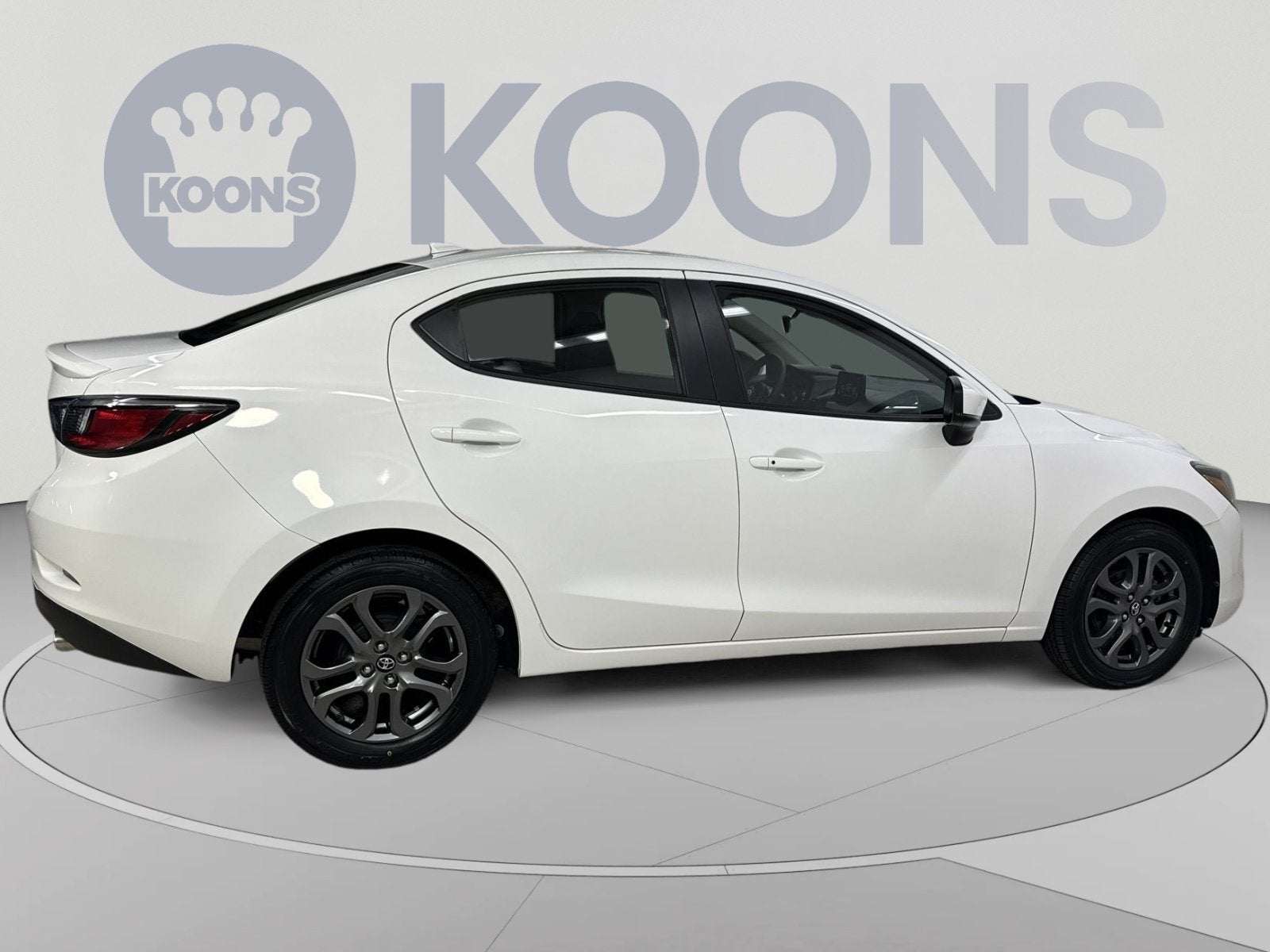 2019 Toyota Yaris LE