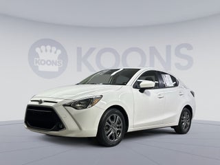 2019 Toyota Yaris LE