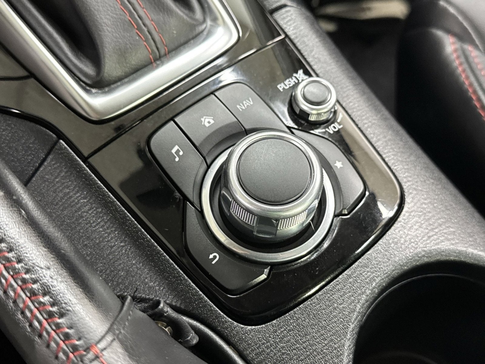 2015 Mazda Mazda3 i Grand Touring