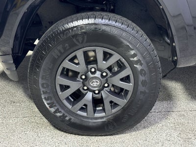 2022 Toyota Tacoma SR5
