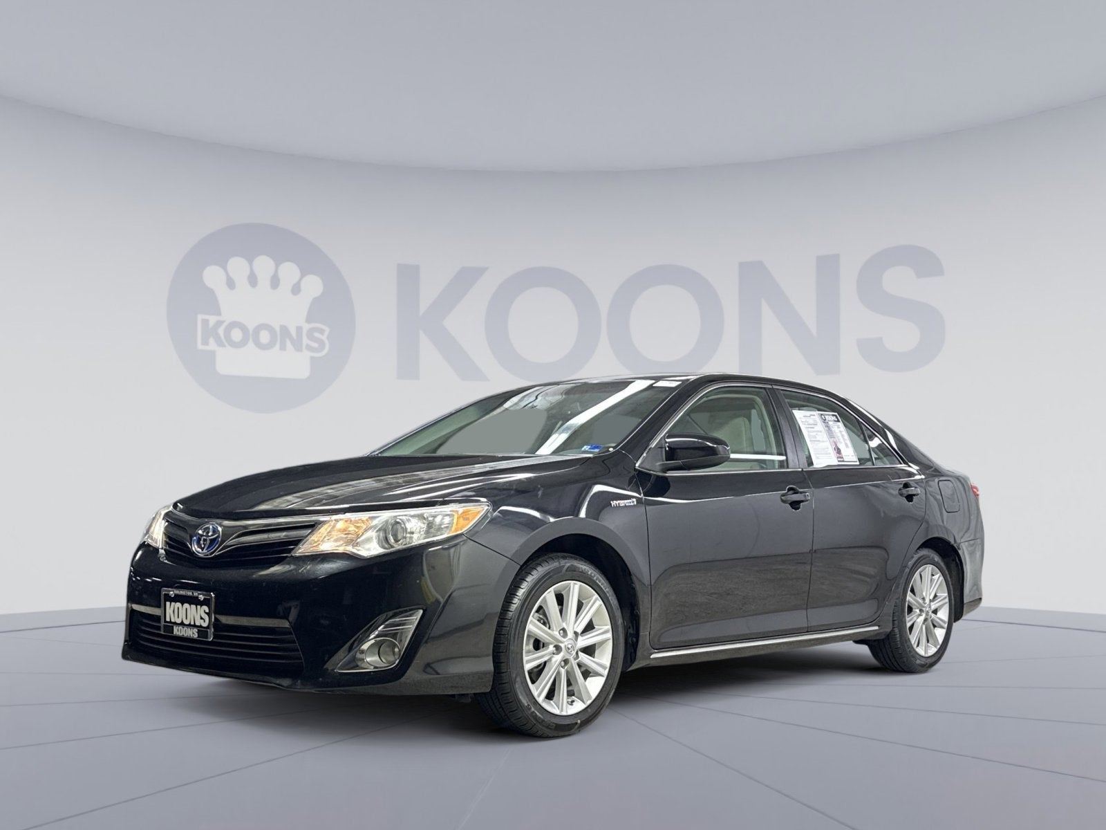 2014 Toyota Camry Hybrid LE