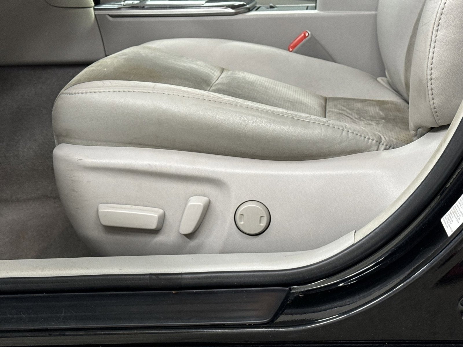 2014 Toyota Camry Hybrid LE