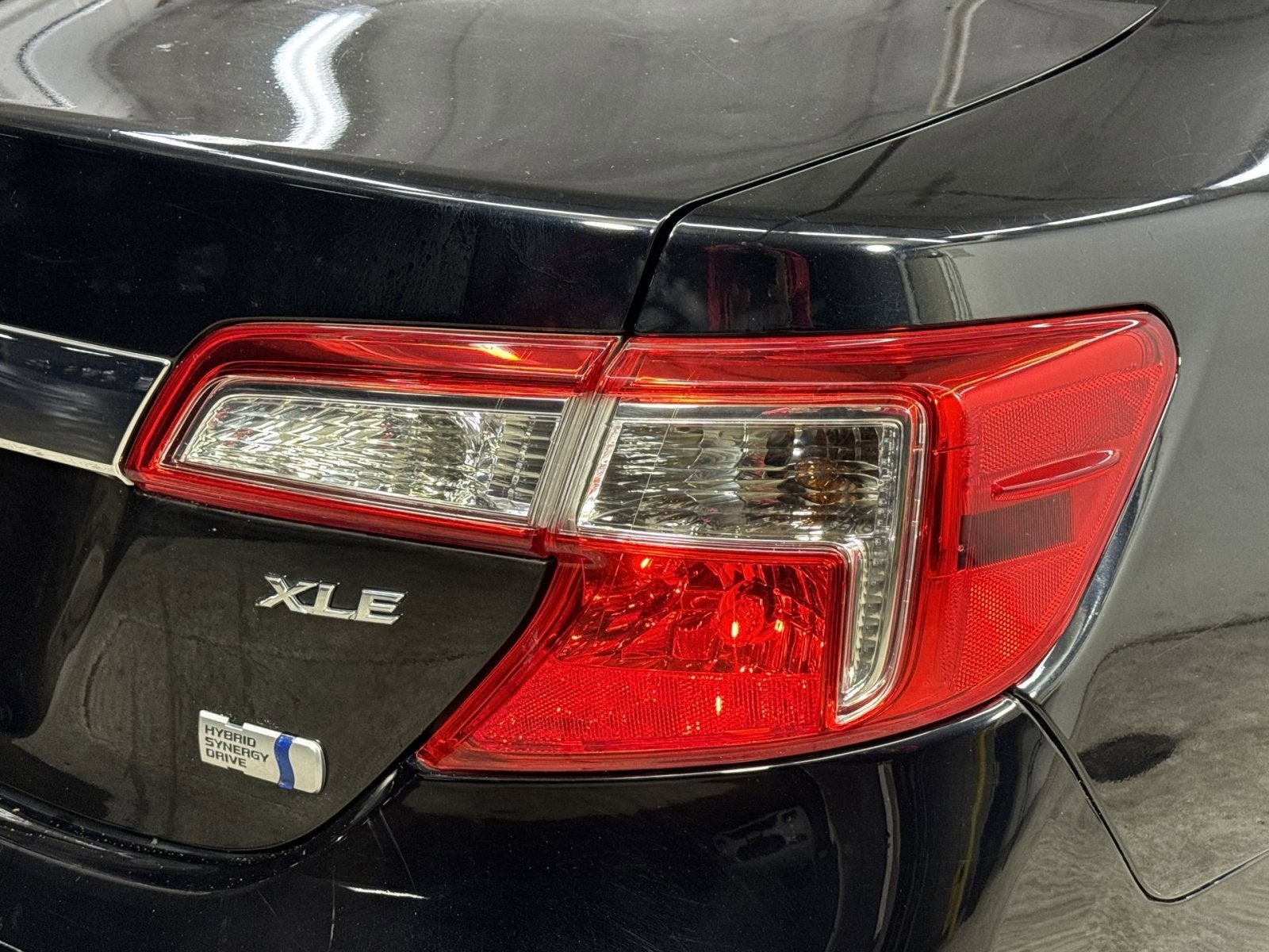 2014 Toyota Camry Hybrid LE