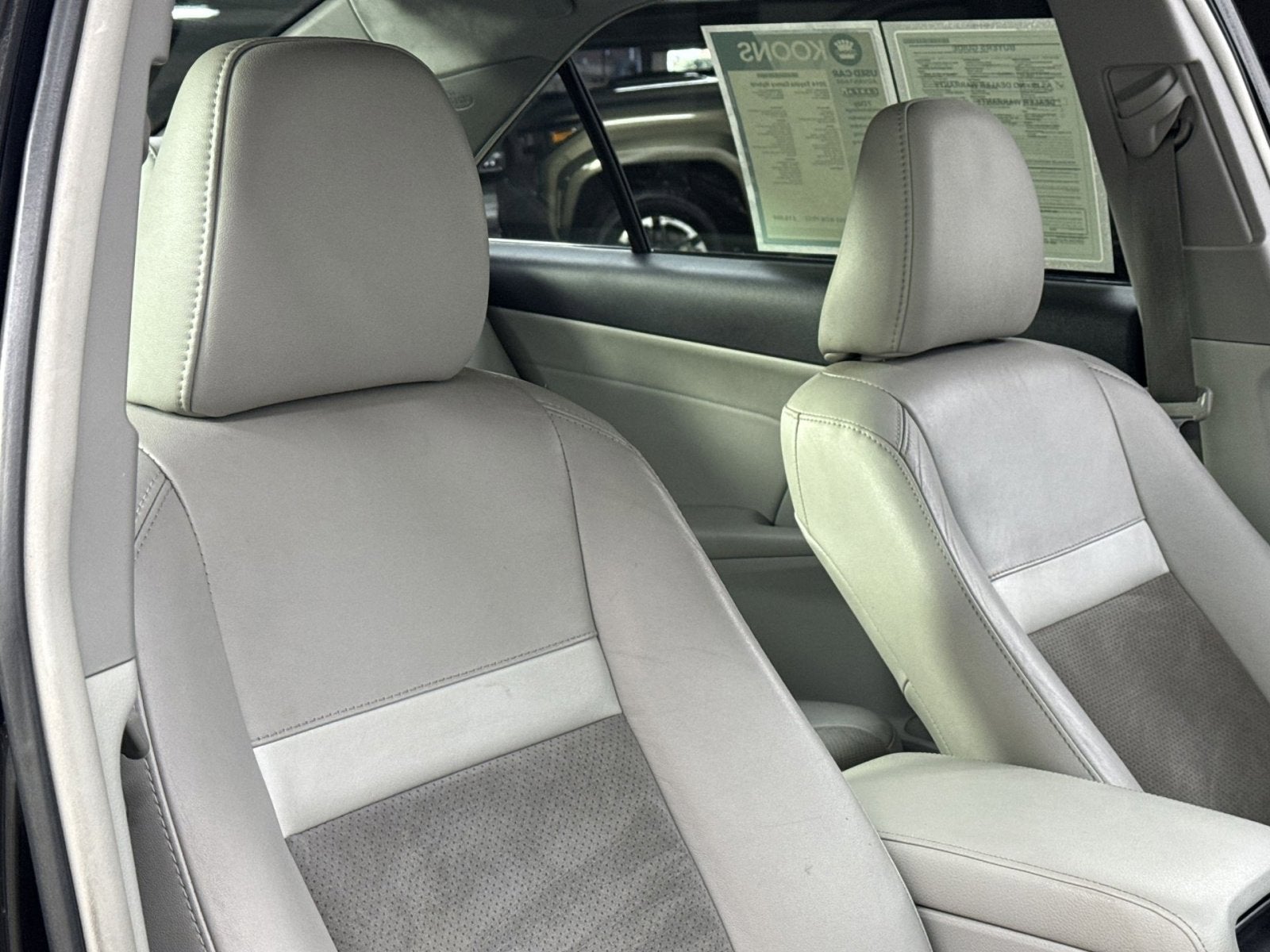 2014 Toyota Camry Hybrid LE