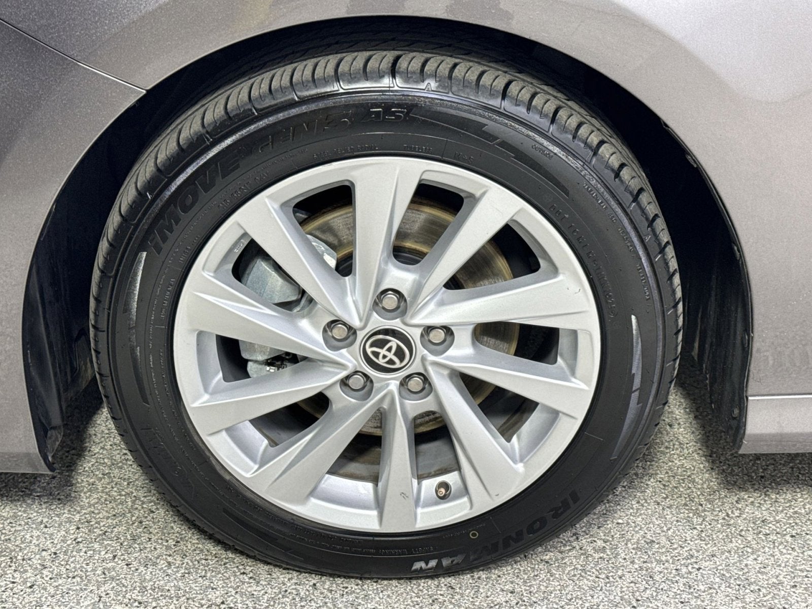 2024 Toyota Camry LE