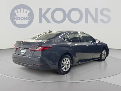 2025 Toyota Camry LE